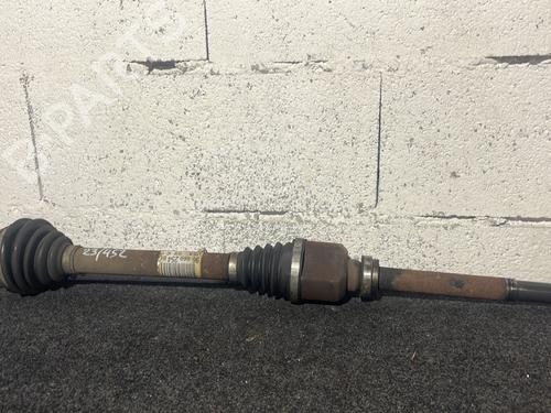 Used Right front driveshaft Right front driveshaft PEUGEOT 208 I (CA_, CC_) 1.6 HDi (92 hp) 30507970 30507970