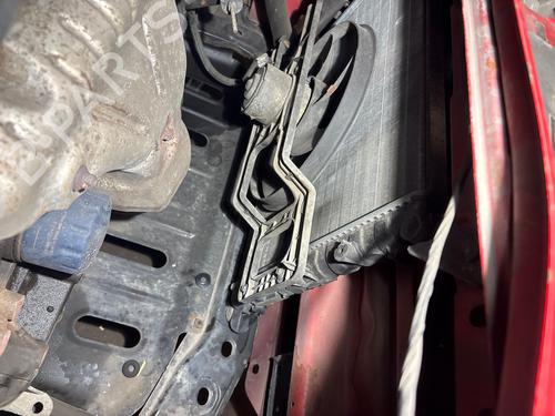 Used Water radiator Water radiator 38058419 38058419