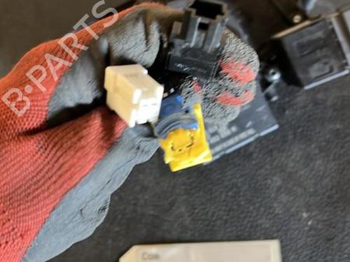 Steering column stalk RENAULT CLIO IV (BH_) 1.5 dCi 90 | BP21864547I23