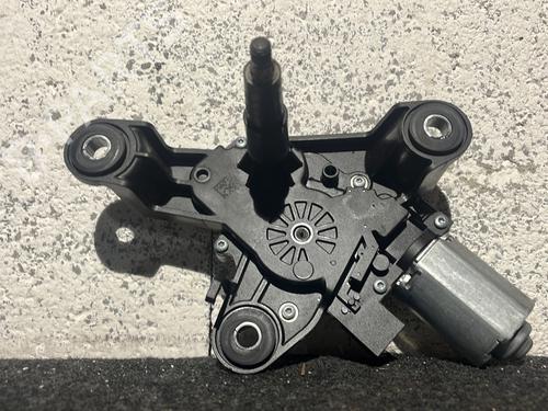 Used Rear wiper motor CITROËN C3 III (SX) 1.6 BlueHDi 75 (75 hp) 30683161
