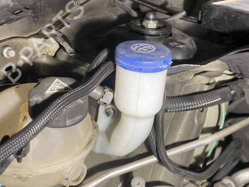 Windscreen washer tank CITROËN C4 CACTUS 1.6 BlueHDi 100 | BP20872320C113 