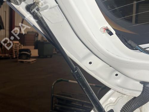 Used Tailgate lift support PEUGEOT 2008 I (CU_) 1.2 THP 110 / PureTech 110 (110 hp) 25475559