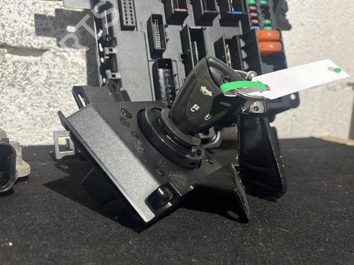 Electronic module CADILLAC BLS Wagon 1.9 D | BP29974053M83 - Image 7