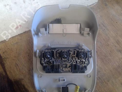 Interior roof light PEUGEOT 5008 (0U_, 0E_) 1.6 HDi | BP21861278I8