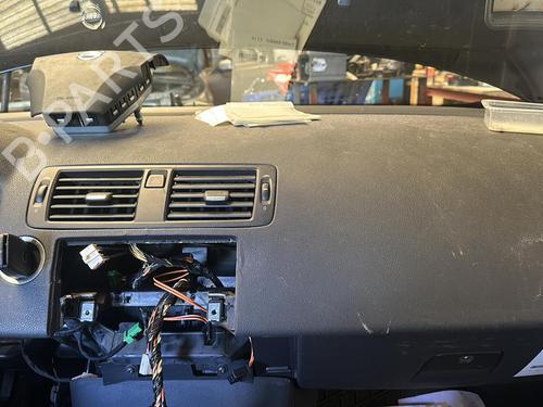 Dashboard VOLVO V50 (545) 1.6 D | BP25844405C46 - Image 2