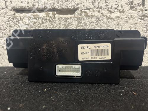 display-monitor-kia-ceed-sw-ed-2007-2008-2009-2010-2011-2012-28425811 main image