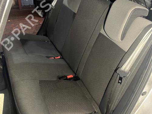 Used Rear seat Rear seat RENAULT CLIO III (BR0/1, CR0/1) 1.2 16V Hi-Flex (BR1U, CR1U) (75 hp) 29428683 29428683