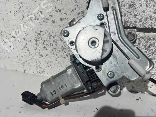 Used Rear right window mechanism Rear right window mechanism SSANGYONG REXTON W / REXTON 2.0 Xdi All-wheel Drive (155 hp) 31668670 31668670