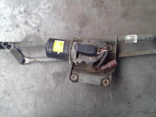 Used Front wipers mechanism PEUGEOT 406 (8B) 2.0 HDI 110 (109 hp) 21859383