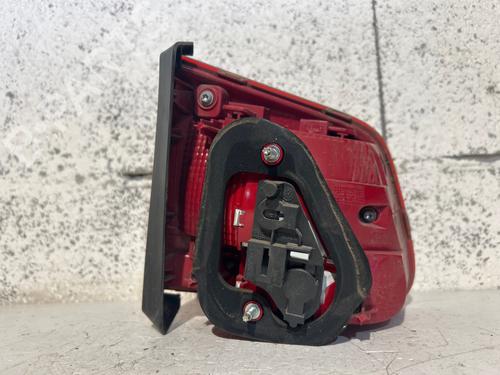 right-tailgate-light-vw-tiguan-5n_-2007-2008-2009-2010-2011-2012-2013-2014-2015-2016-2017-2018-39006435 main image