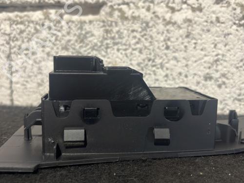 right-front-window-switch-opel-astra-j-p10-2009-2010-2011-2012-2013-2014-2015-2016-28000249 main image