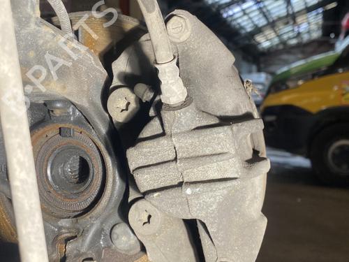 Used Left front brake caliper Left front brake caliper CITROËN C4 CACTUS 1.6 BlueHDi 100 (99 hp) 20872325 20872325