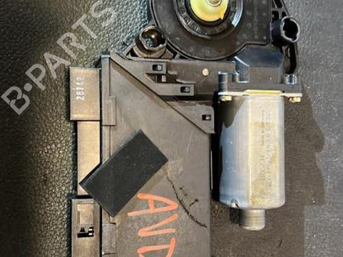 Used Right front window motor AUDI A2 (8Z0) 1.4 (75 hp) 21864676