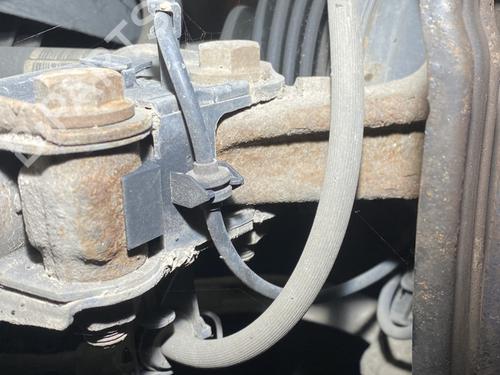 Used Right front steering knuckle MERCEDES-BENZ CLA Coupe (C117) CLA 220 CDI / d (117.303) (170 hp) 22235800