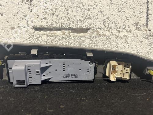 Left front window switch TOYOTA PRIUS Liftback (_W2_) 1.5 Hybrid (NHW20_, NHW20R) | BP28479700I27 