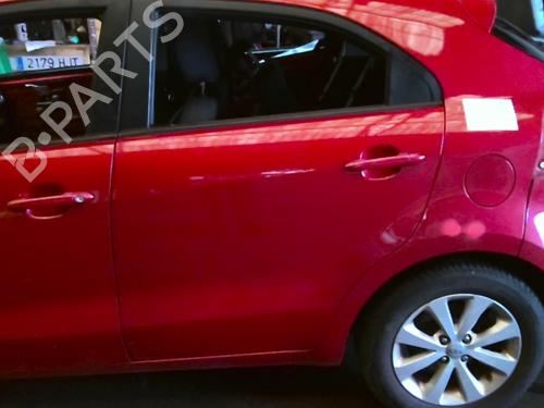 Used Left rear door KIA RIO III (UB) 1.25 CVVT (86 hp) 21381846
