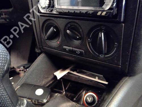 AC Styreenhet / Manøvreringsenhet VW GOLF IV (1J1) 1.9 TDI (110 hp) 20867808