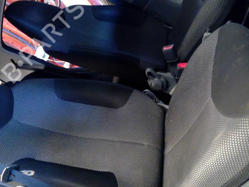 Used Right front seat Right front seat TOYOTA AYGO (_B1_) 1.0 (KGB10_, KGB10R) (68 hp) 21859754 21859754