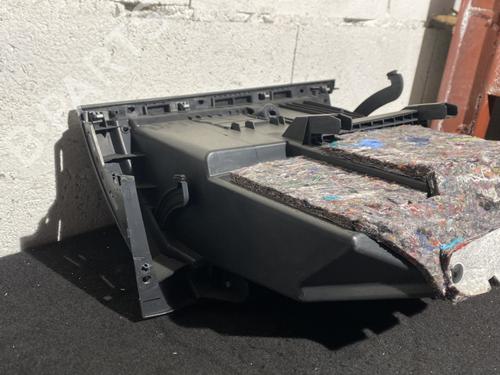 Glove box RENAULT CLIO III Hatchback Van (SB_, SR_) | BP25275738C95 - Image 3