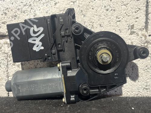Portierruitmotor linksachter VW PASSAT B5.5 Variant (3B6) 1.9 TDI | BP25595168E23 