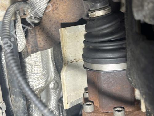 Used Right front driveshaft VW PASSAT CC B6 (357) 2.0 TDI (140 hp) 28074676