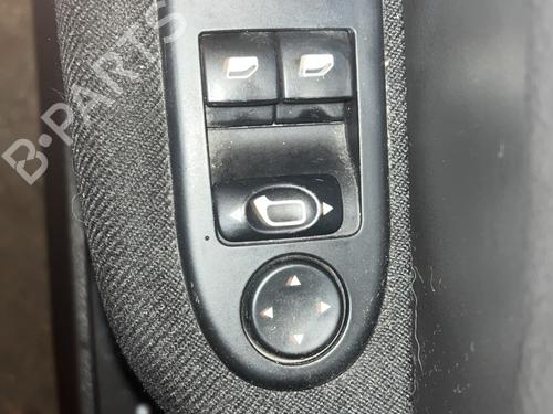 Right front brake caliper PEUGEOT 307 SW (3H) 1.6 HDI 110 | BP32301334M104