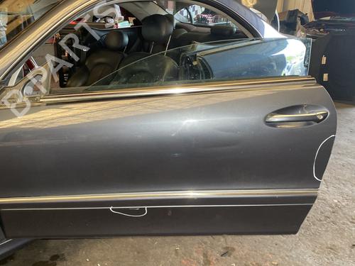 Used Left front door MERCEDES-BENZ CLK (C209) CLK 270 CDI (209.316) (170 hp) 21866135