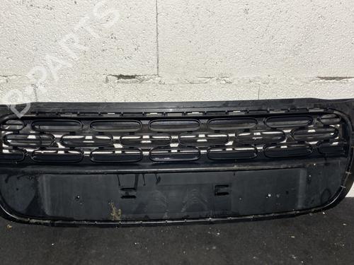 Used Grille CITROËN C3 III (SX) 1.2 VTi 68 (68 hp) 23797110