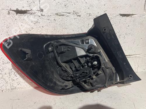 right-taillight-dacia-sandero-ii-2012-37683888 main image