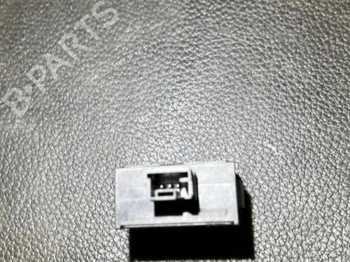 Used Switch PEUGEOT 308 I (4A_, 4C_) 1.6 HDi (90 hp) 21864185