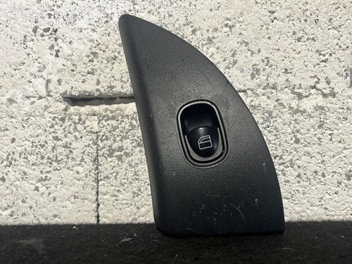 Used Right front window switch MERCEDES-BENZ C-CLASS Coupe (CL203) C 180 Kompressor (203.746) (143 hp) 27702458