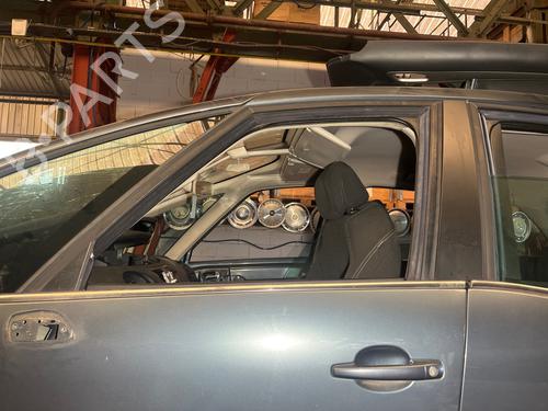 Used Left front door Left front door 35956117 35956117