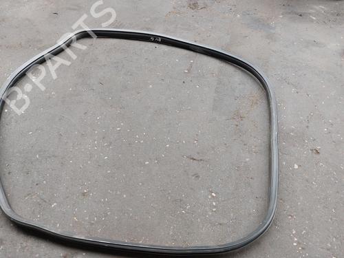 Used Rubber door seal PEUGEOT 108 1.2 (82 hp) 21860769