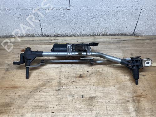 Used Front wiper motor Front wiper motor RENAULT MEGANE III Grandtour (KZ0/1) 1.5 dCi (KZ09, KZ0D, KZ1G, KZ29, KZ14, KZ1W, KZ10, KZ1F,... (110 hp) 21863698 21863698
