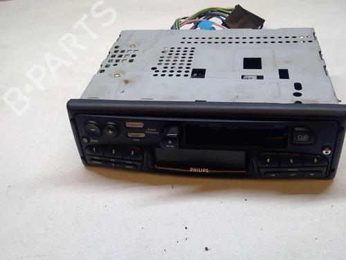 Used Radio Radio CITROËN XSARA (N1) 1.4 i (75 hp) 20860761 20860761