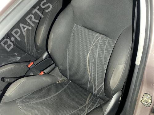 Sæde venstre fortil PEUGEOT 208 I (CA_, CC_) 1.4 HDi (68 hp) 23796657