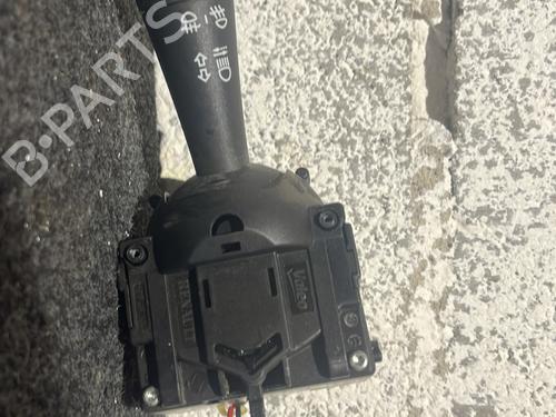 Hovedlysbryter RENAULT CAPTUR I (J5_, H5_) 1.5 dCi 90 (J5N4, J5M5, J5MW, J5M6, J5AL, J5AJ) (90 hp) 30591662