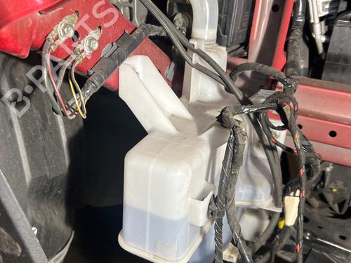 Used Windscreen washer tank Windscreen washer tank MAZDA CX-5 (KE, GH) 2.2 D (KE2FW) (150 hp) 40251707 40251707