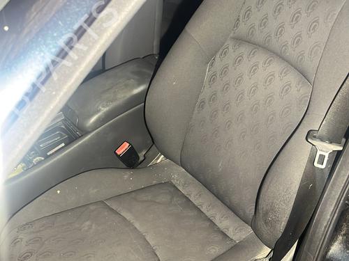 Used Left front seat MERCEDES-BENZ C-CLASS T-Model (S203) C 200 CDI (203.207) (122 hp) 29506838