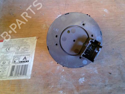 Used Headlight switch OPEL CORSA D (S07) 1.3 CDTI (L08, L68) (90 hp) 21860658