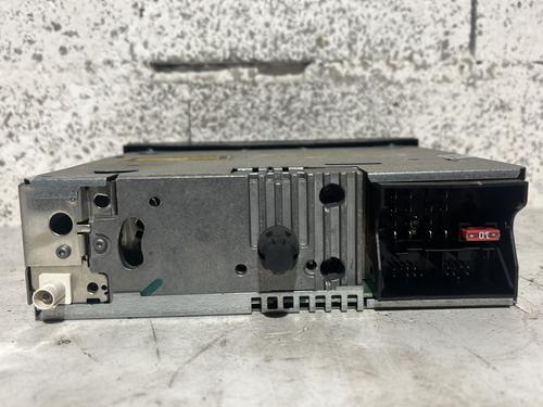 Used Radio Radio PEUGEOT 307 (3A/C) 1.6 HDi (90 hp) 33652220 33652220