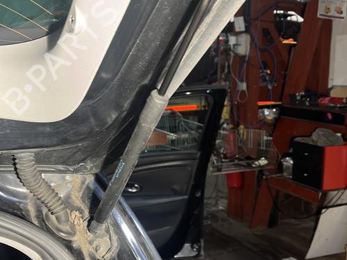 tailgate-lift-support-renault-megane-iii-hatchback-bz01_-b3_-2008-32133777 main image