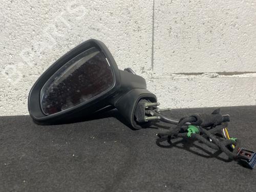 Spiegel buiten links AUDI A1 Sportback (8XA, 8XF) 1.0 TFSI (95 hp) 23984804