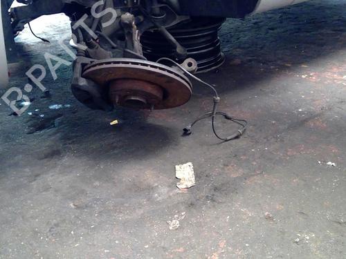 Used Left front steering knuckle FIAT QUBO (225_) 1.3 D Multijet (225AXE1A, 225CXE1A, 225AXH1A, 225AXL1A,... (95 hp) 20864173