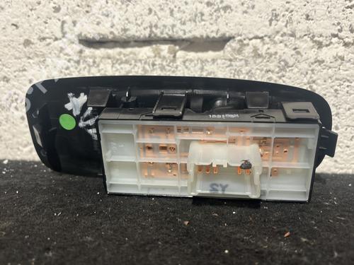 right-front-window-switch-renault-kadjar-ha_-hl_-2015-26320119 main image