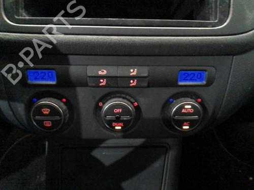 AC Styreenhet / Manøvreringsenhet VW GOLF PLUS V (5M1, 521) 2.0 TDI (140 hp) 20861335