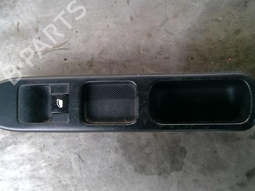 Used Right front window switch PEUGEOT 307 (3A/C) 1.6 16V (109 hp) 21859280