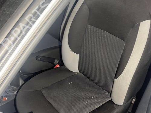 Fahrersitz für DACIA SANDERO II 1.2 (75 hp) 32320708