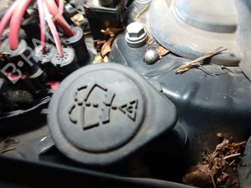 Used Windscreen washer tank BMW 1 (F21) 118 d (150 hp) 21866002