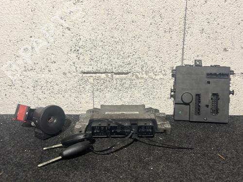 Elektronische module RENAULT TWINGO II (CN0_) 1.2 Turbo (CN0C, CN0F) (100 hp) 30537774